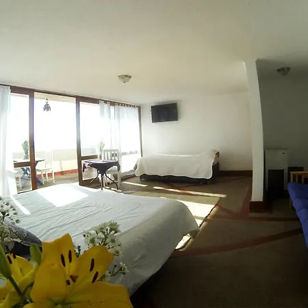 Hotel Santorini